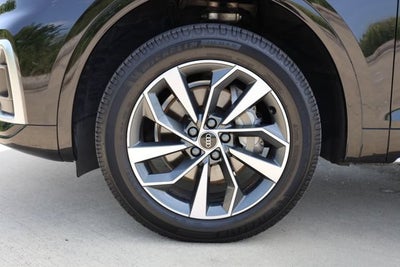2022 Audi Q5 S line Premium Plus