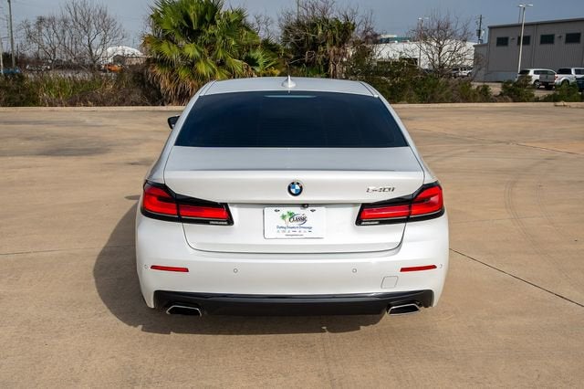 2021 BMW 5 Series 540i