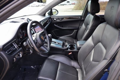 2022 Porsche Macan NA