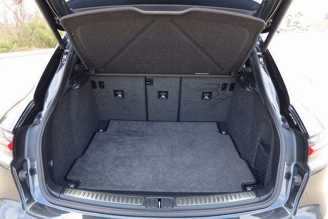 2022 Porsche Macan NA