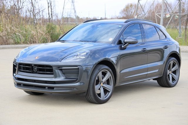 2022 Porsche Macan NA