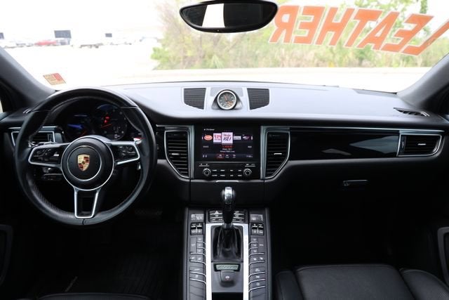 2018 Porsche Macan NA