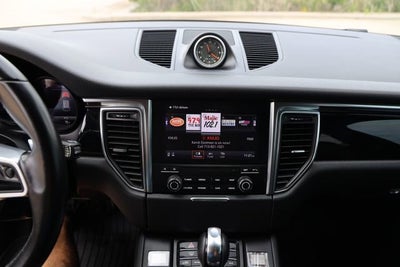 2018 Porsche Macan NA