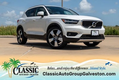 2019 Volvo XC40 Momentum