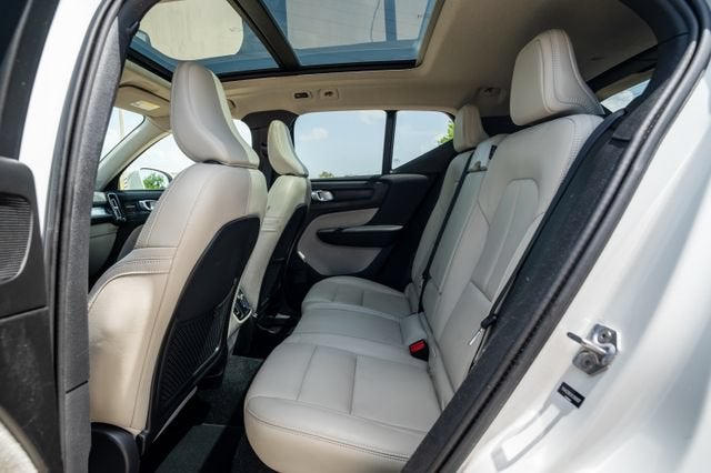 2019 Volvo XC40 Momentum